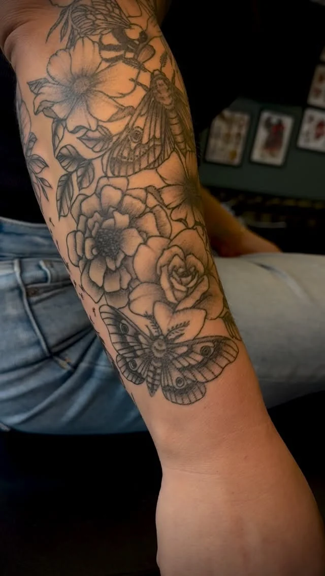 Kenzie O'meara - Mr. Gray's Tattoo Studio